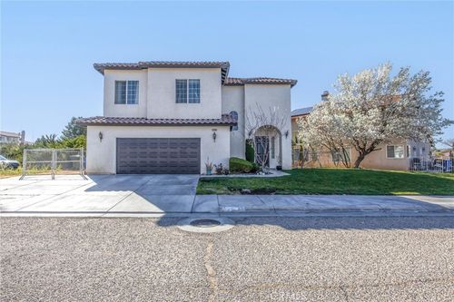 27292 Maritime, Helendale, CA, 92342 | Card Image