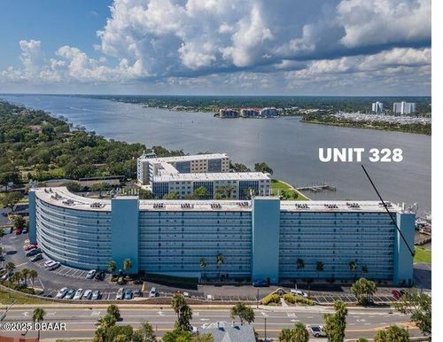 328-100 Silver Beach Ave, DAYTONA BEACH, FL, 32118-7108 | Card Image