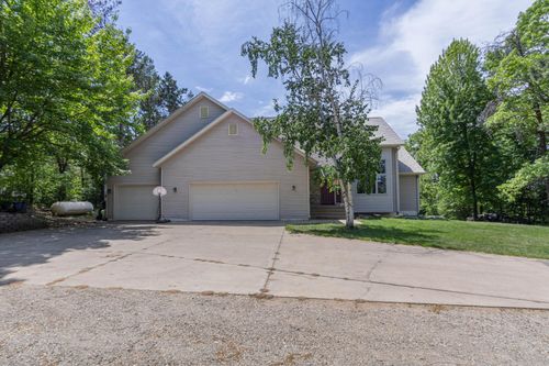N1698 945th St, Eau Claire, WI, 54701-1829 | Card Image