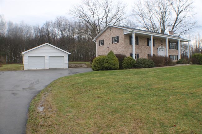 626 Ekastown Rd, House other with 3 bedrooms, 2 bathrooms and 4 parking in Sarver PA | Image 47
