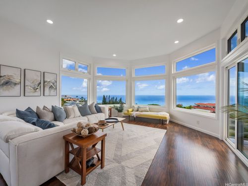 1179 Ikena Cir, Honolulu, HI, 96821-2559 | Card Image