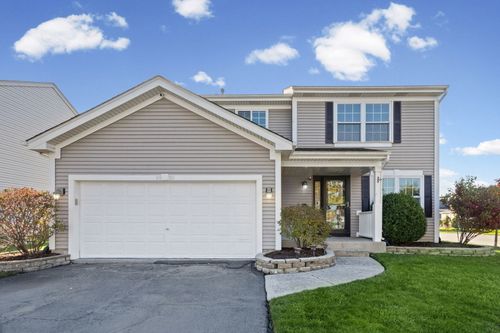 5020 Thistle Ln, Lake In The Hills, IL, 60156-6713 | Card Image