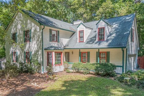 1610 Branch Valley Dr, Roswell, GA, 30076-3007 | Card Image