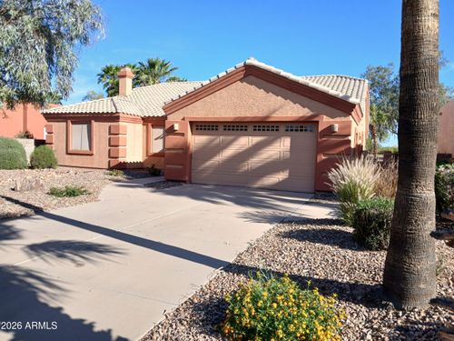 880 W Saint Andrews Dr, Casa Grande, AZ, 85122-6141 | Card Image