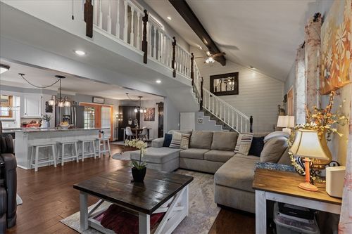 1111 Rocky Dell Rd Ne, Gravette, AR, 72736-8834 | Card Image