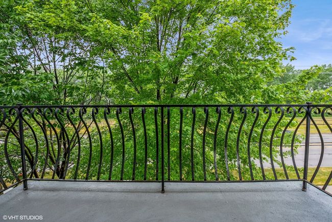 5 - 7755 S Roberts Rd, Home with 2 bedrooms, 2 bathrooms and 2 parking in Bridgeview IL | Image 6