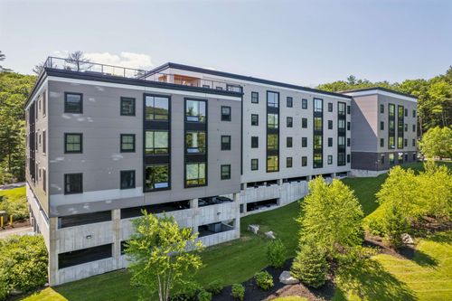 104-69 Etna Road, Lebanon, NH, 03766 | Card Image