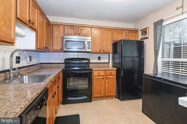 APT-102 - 11180 Rienzi Pl, Condo with 2 bedrooms, 2 bathrooms and null parking in MANASSAS VA | Image 9