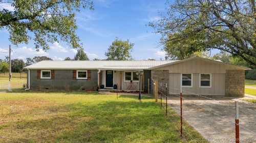 11754 E 520 Rd, Claremore, OK, 74019-5641 | Card Image