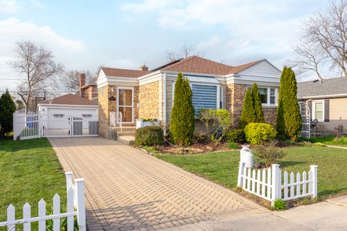 1405 Cynthia Ave, Park Ridge, IL, 60068-2511 | Card Image