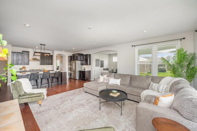 3779 Sturbridge Way, House other with 3 bedrooms, 5 bathrooms and null parking in Cincinnati OH | Image 8