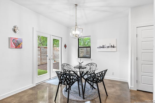 UNIT-401 - 211 Utah St, Townhouse with 2 bedrooms, 3 bathrooms and null parking in San Antonio TX | Image 13
