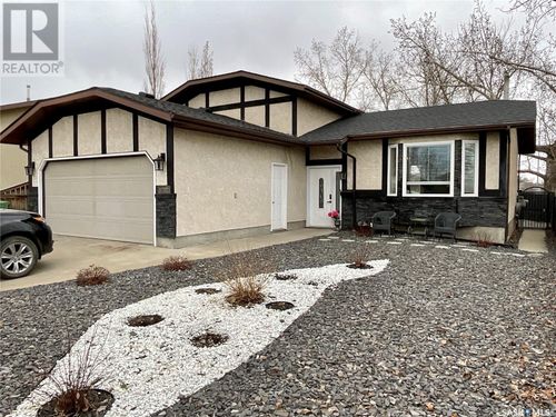 1102 8th Ave N, Regina, SK, S4R8M8 | Card Image