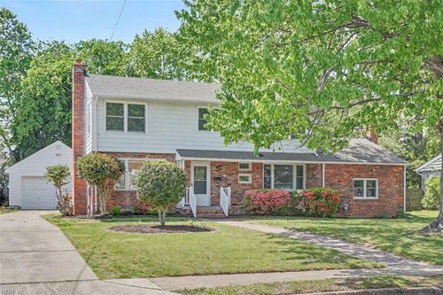 213 Brooke Dr, Hampton, VA, 23669-4627 | Card Image