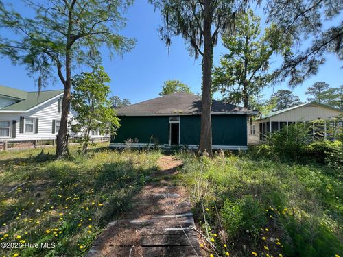 1194 White Lake Dr, Elizabethtown, NC, 28337-6312 | Card Image