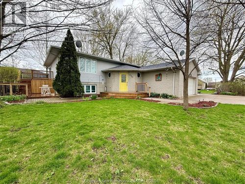 6201 Main St, Comber, ON, N0P1J0 | Card Image