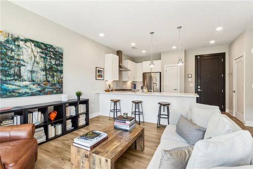 unit-204-22 Airline St Ne, Atlanta, GA, 30312-2013 | Card Image