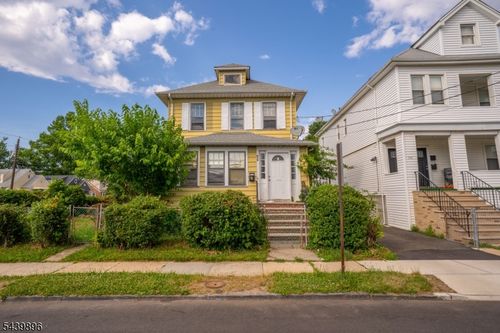 714 Chandler Ave, Linden, NJ, 07036-2063 | Card Image