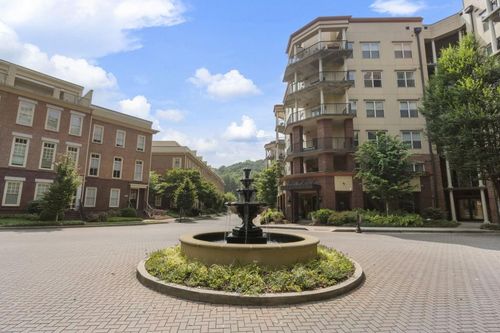 unit-520-200 River Vista Dr, Atlanta, GA, 30339-7617 | Card Image