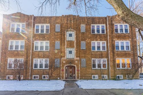 apt-3-4704 N Kasson Ave, CHICAGO, IL, 60630-4384 | Card Image