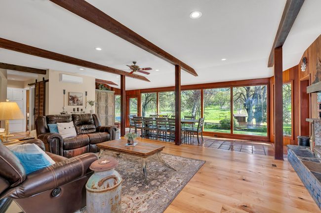 6879 State Highway 49 N, House other with 3 bedrooms, 3 bathrooms and null parking in Mariposa CA | Image 34