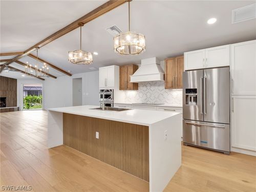 1803 Imperial Golf Course Blvd, NAPLES, FL, 34110-1009 | Card Image