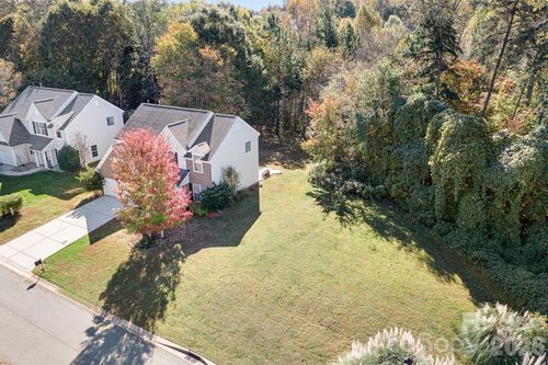 171 Vance Crescent Dr, Mooresville, NC, 28117-9136 | Card Image