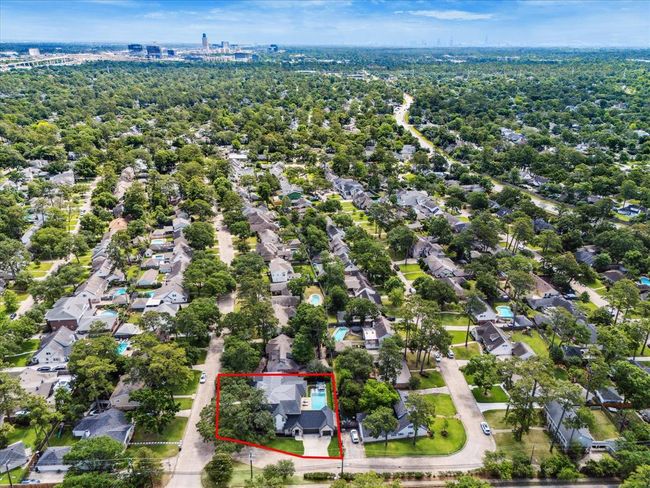 13927 Perthshire Rd, House other with 5 bedrooms, 6 bathrooms and 3 parking in Houston TX | Image 46