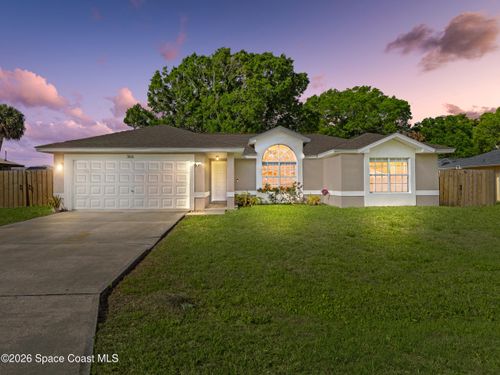 366 Haverford Ln Ne, PALM BAY, FL, 32907-5514 | Card Image