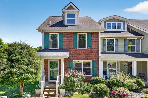 212 Alde St, Greenville, SC, 29607-6307 | Card Image
