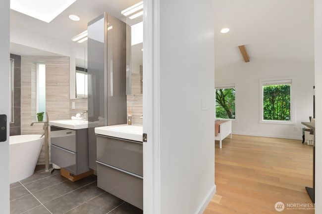 4525 244 Th St Se, House other with 3 bedrooms, 2 bathrooms and 2 parking in Bothell WA | Image 20
