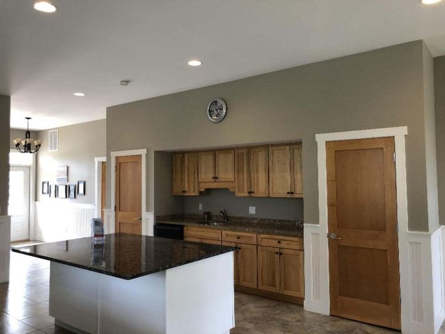 17 - 901 Saint Joseph St, House other with 5 bedrooms, 5 bathrooms and null parking in South Haven MI | Image 28