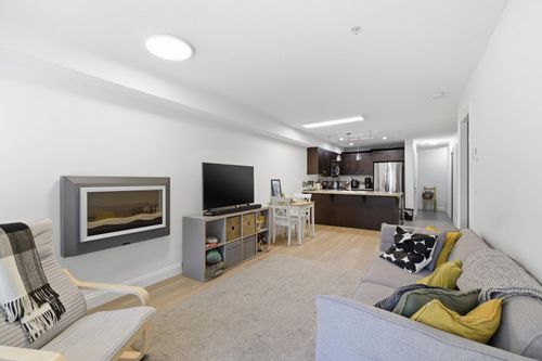 109-45640 Alma Ave, Chilliwack, BC, V2R0P8 | Card Image