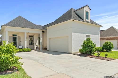 529 Flycatcher Dr, Baton Rouge, LA, 70810-7417 | Card Image