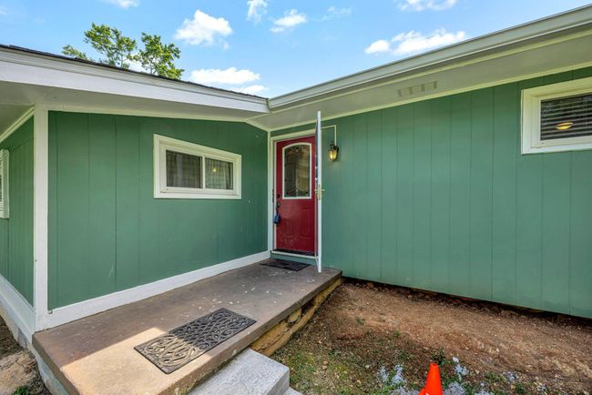 1331 Cloverdale Cir, House other with 3 bedrooms, 2 bathrooms and null parking in Hixson TN | Image 4