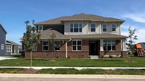 19769 Hazelnut Blvd, Noblesville, IN, 46062-7470 | Card Image