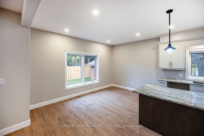 214 Aberdeen Ave, House other with 4 bedrooms, 3 bathrooms and 4 parking in Peterborough ON | Image 14