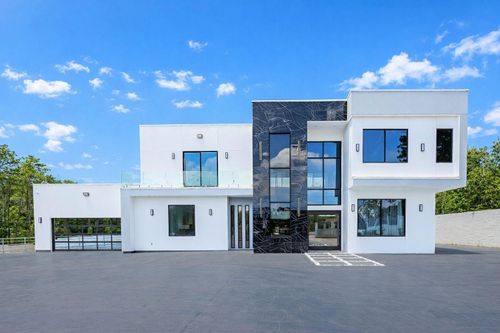 19315 Desna Dr, Porter, TX, 77365-3695 | Card Image