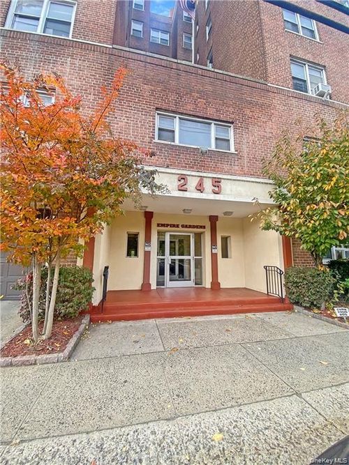 8c-245 Bronx River Road, Yonkers, NY, 10704 | Card Image