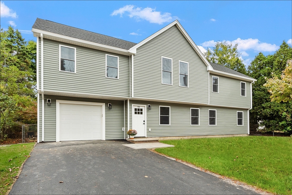 Lowther Rd, Framingham, MA 01701