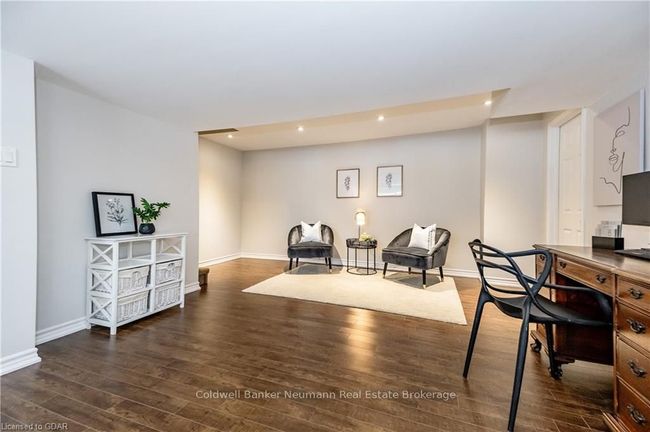 18 Crestwood Dr, House other with 3 bedrooms, 2 bathrooms and 4 parking in Cambridge ON | Image 30