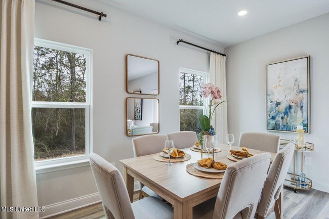 Townhomes Greatroom 2 | Image 10
