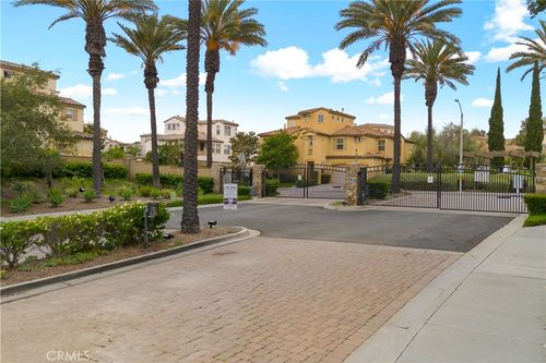 367 Caminito Barcelona, Chula Vista, CA, 91914-4409 | Card Image