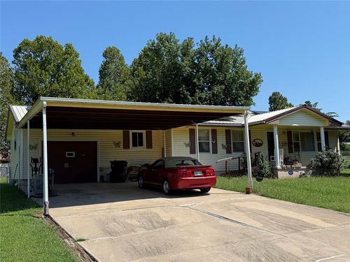 400 S Main St, Mcloud, OK, 74851-8107 | Card Image