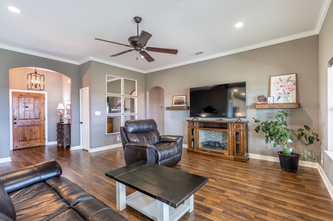 2503 Hollon Dr, House other with 3 bedrooms, 2 bathrooms and null parking in Caddo Mills TX | Image 5