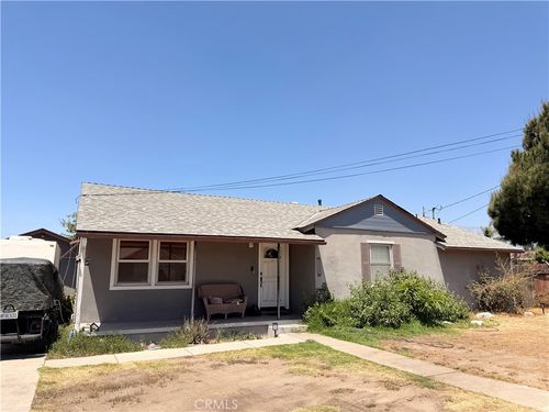 9816 Cypress Ave, Fontana, CA, 92335 | Card Image
