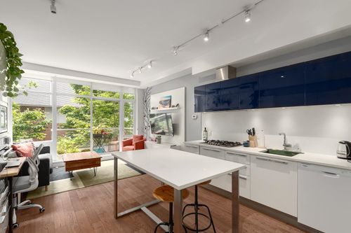 227-108 E 1st Ave, Vancouver, BC, V5T0E4 | Card Image