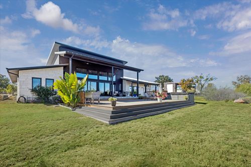 108 Schoolhouse Ln, Spicewood, TX, 78669-2087 | Card Image