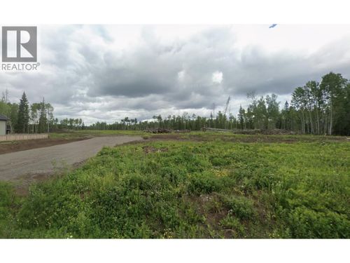 1209 Blackburn Rd N, Prince George, BC, V2N6B7 | Card Image