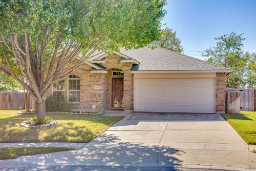 1728 Quail Springs Cir, Fort Worth, TX, 76177-1510 | Card Image